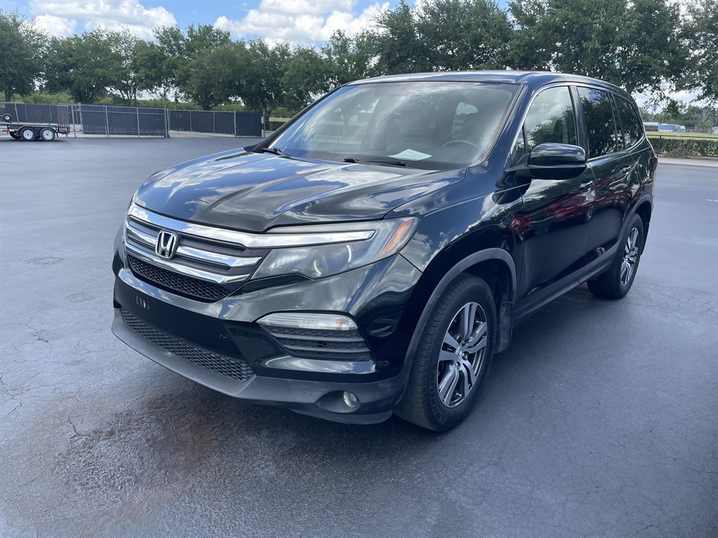 2017 Honda Pilot EX-L's photo