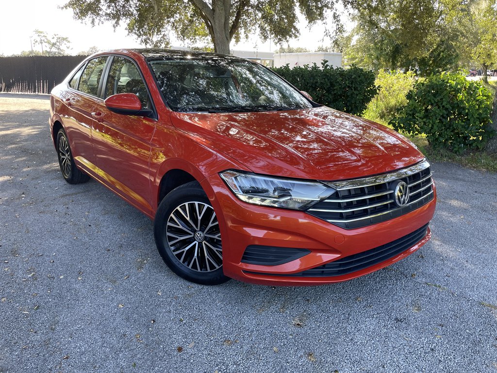 2021 Volkswagen Jetta SE's photo