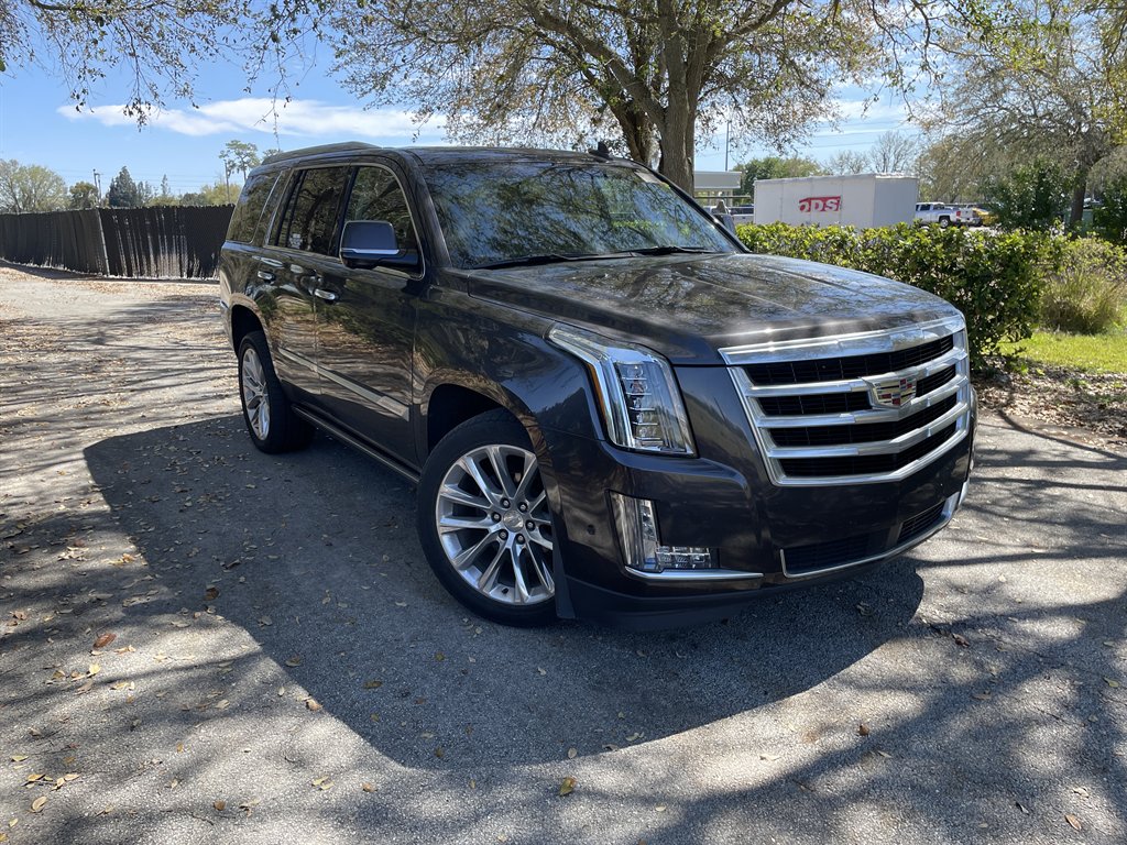 2018 Cadillac Escalade Premium Luxury's photo