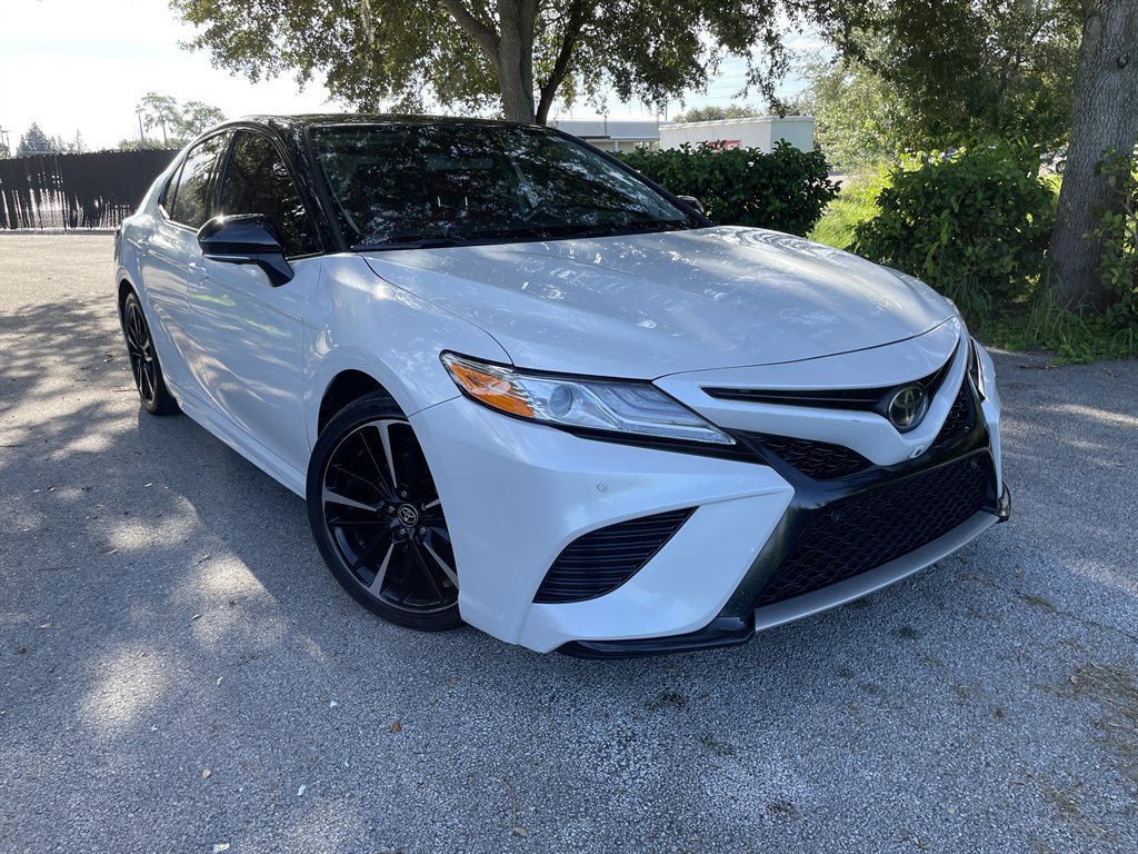 2020 Toyota Camry XSE's photo